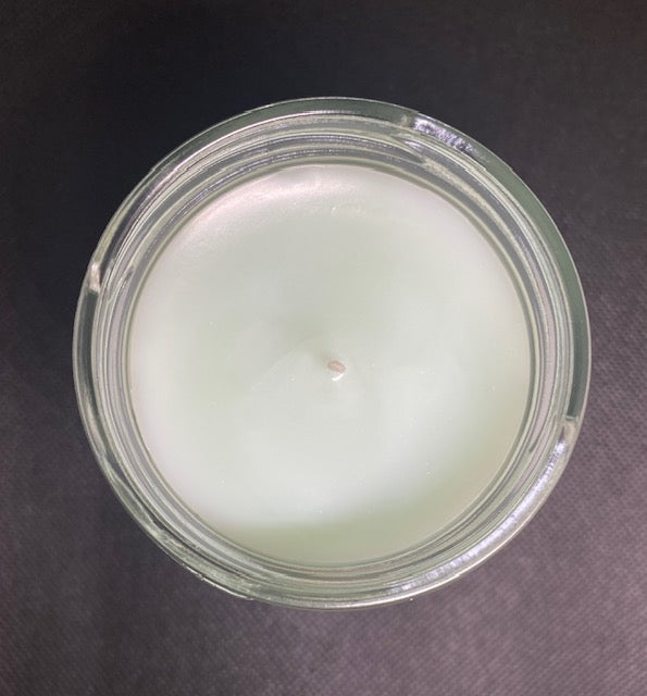 Lush Linen Scented Candle - Fresh Cotton 8 oz by Urban Candles - hand-poured soy blend candle